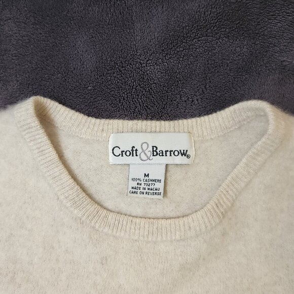 Croft & Barrow Cashmere Sweater Short Sleeve - Picture 2 of 7